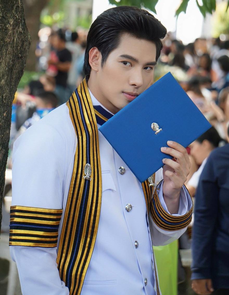 盘点他泰小可爱们的学士照：各个学霸努力又优秀