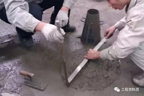 混凝土拌合物坍落度使用什么物品,混凝土拌合物稠度和坍落度的区别
