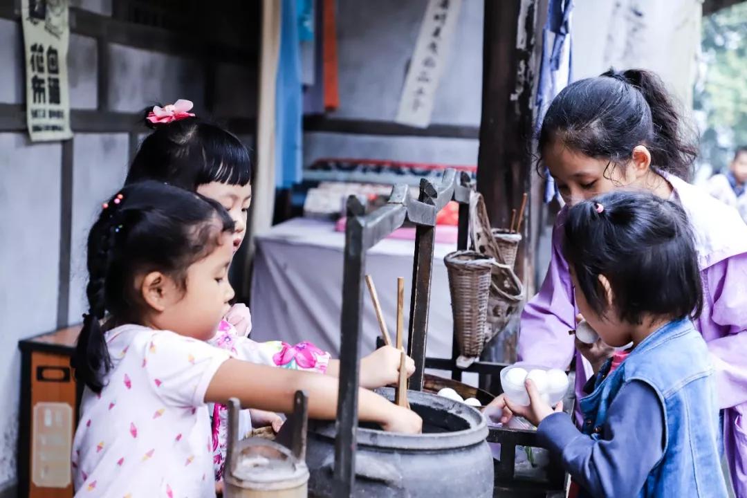 又是人间四月天踏青赏花正当时,正是人间芳菲时