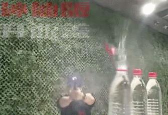 全世界都在挑战瓶盖，但请小心你的韧带