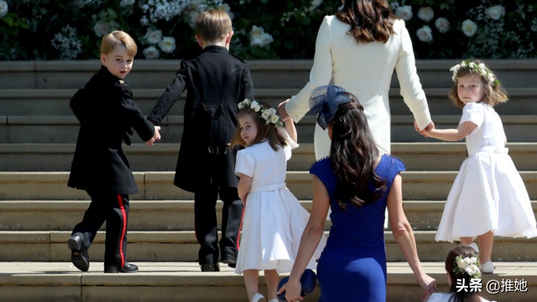 我是夏洛特公主，6岁啦，看了我出生到现在的点滴，过节要开心哦