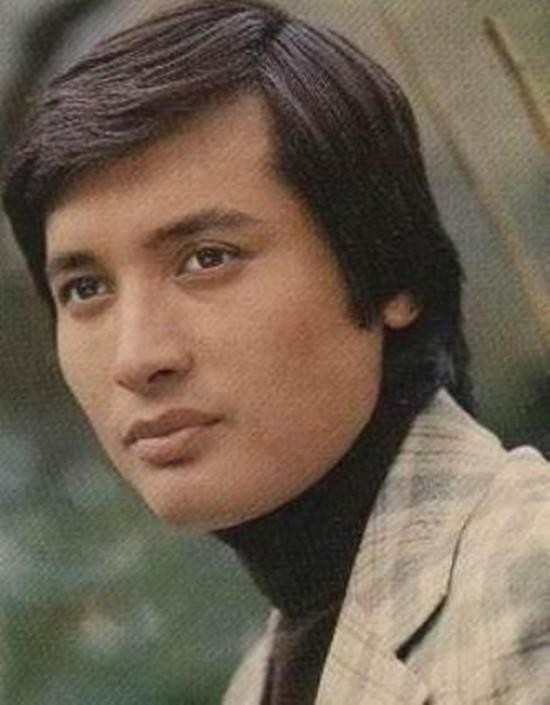 灏忕櫧鑿滃啲鐡滆タ绾㈡熆,灏忕櫧鑿滆タ绾㈡熆榛勭摐