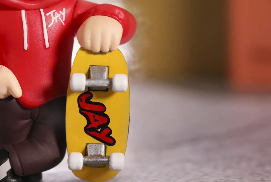 周杰伦奶茶捧在手心,把你捧在手心里周杰伦广告