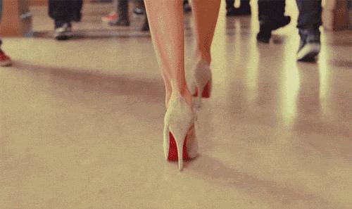 比林志玲爱情观还值得看的，是她的足部护理