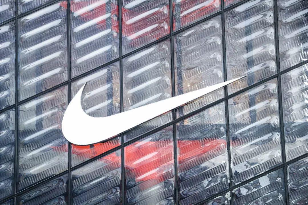 nike上海001抽鞋,魔都打卡新天地