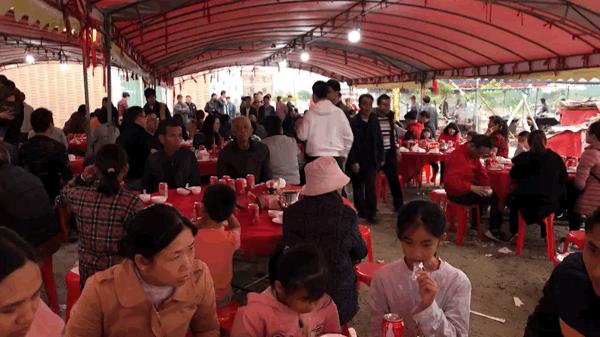 一座小城活跃着10000+乡厨，什么原因让粤西吴川这传统长盛不衰？