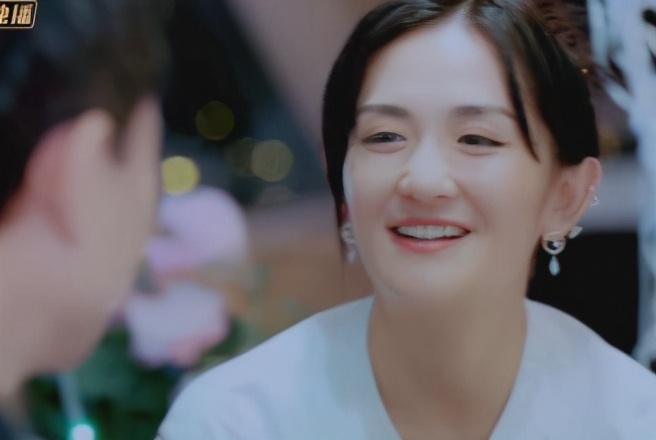 法令纹显老是什么原因,你比同龄人看起来老的原因是什么