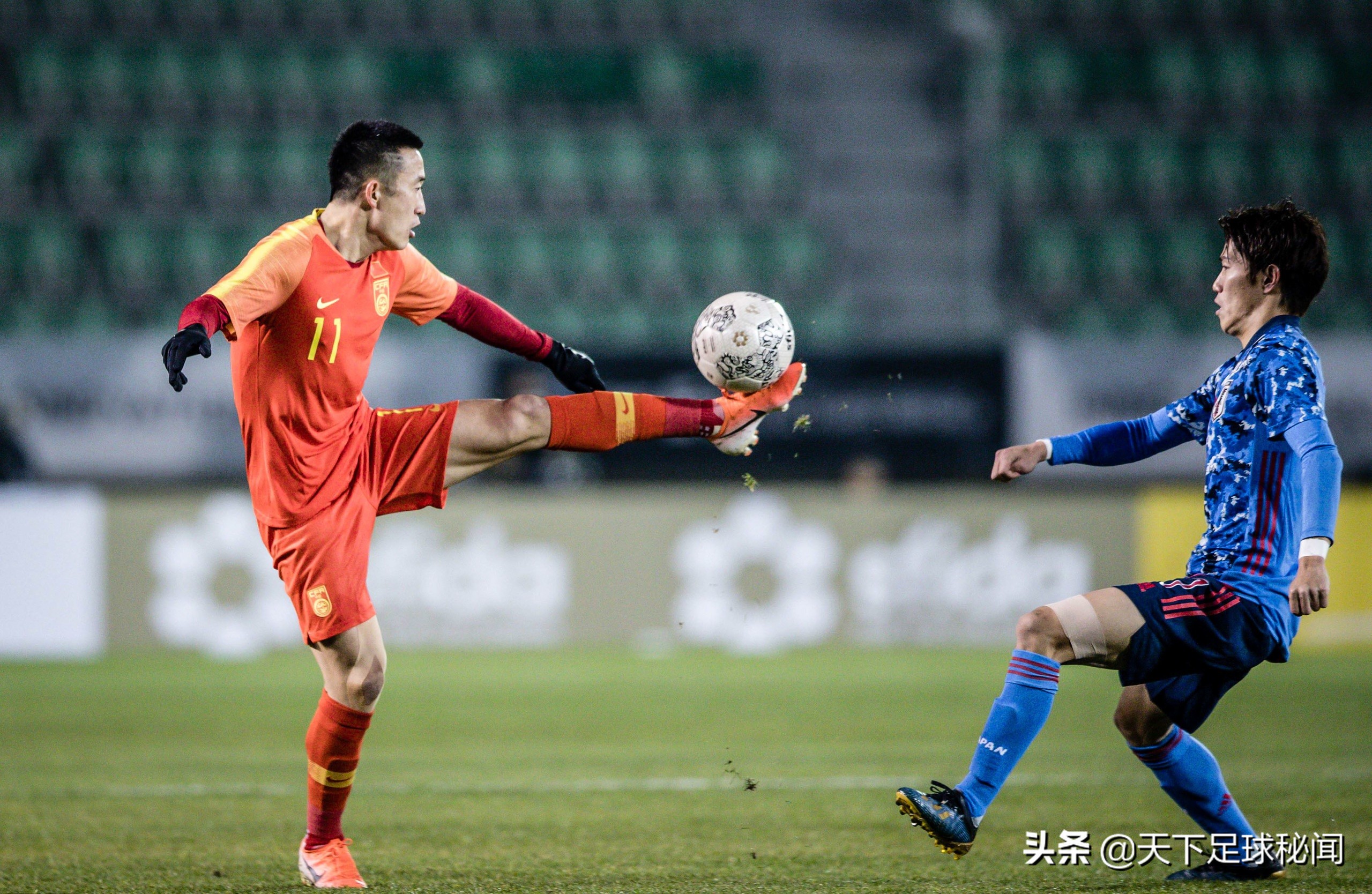 姜至鹏致歉视频完整版,姜至鹏飞踹的日本球员