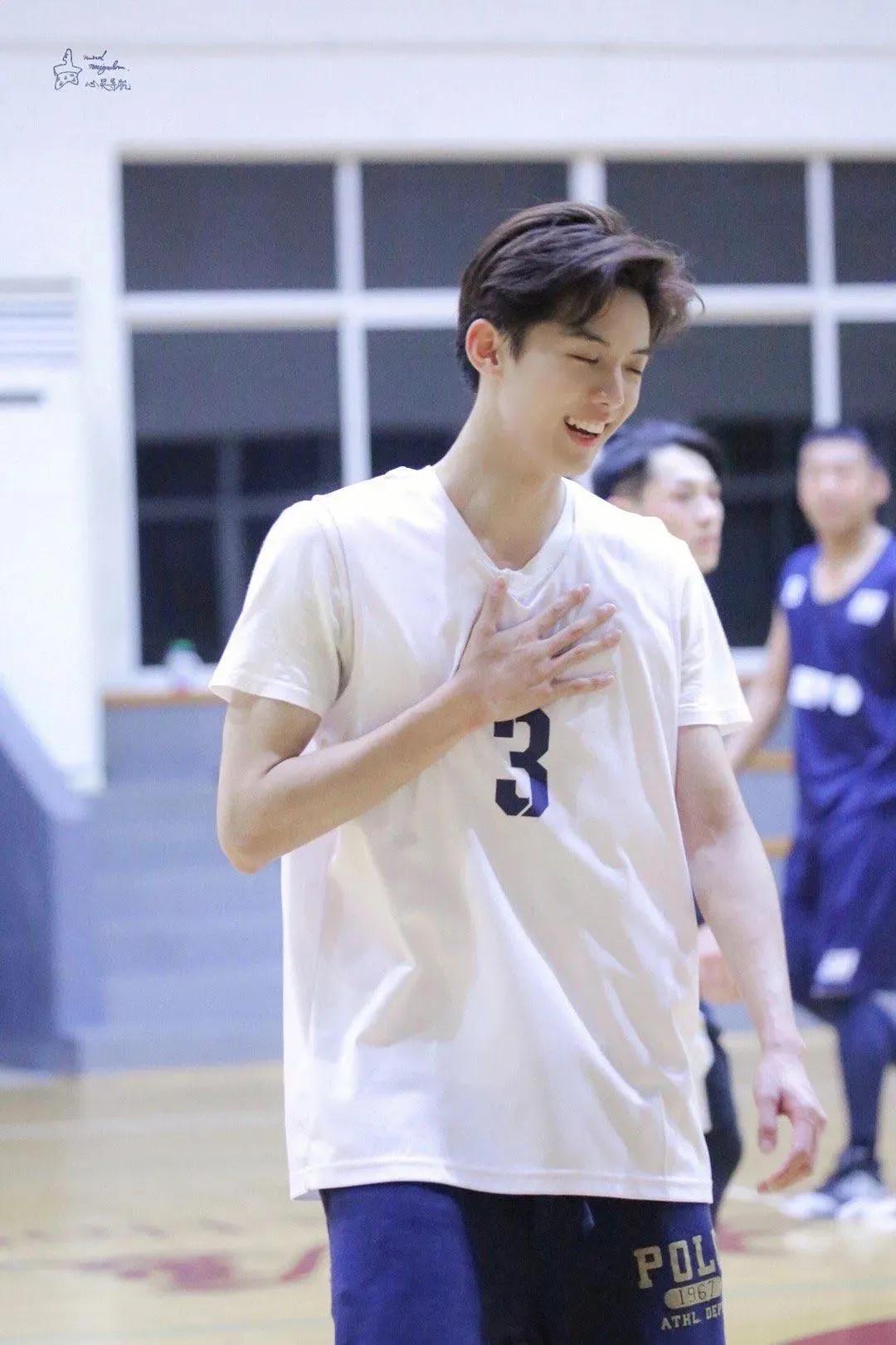 英年早婚的男星合集,英年早婚的男明星