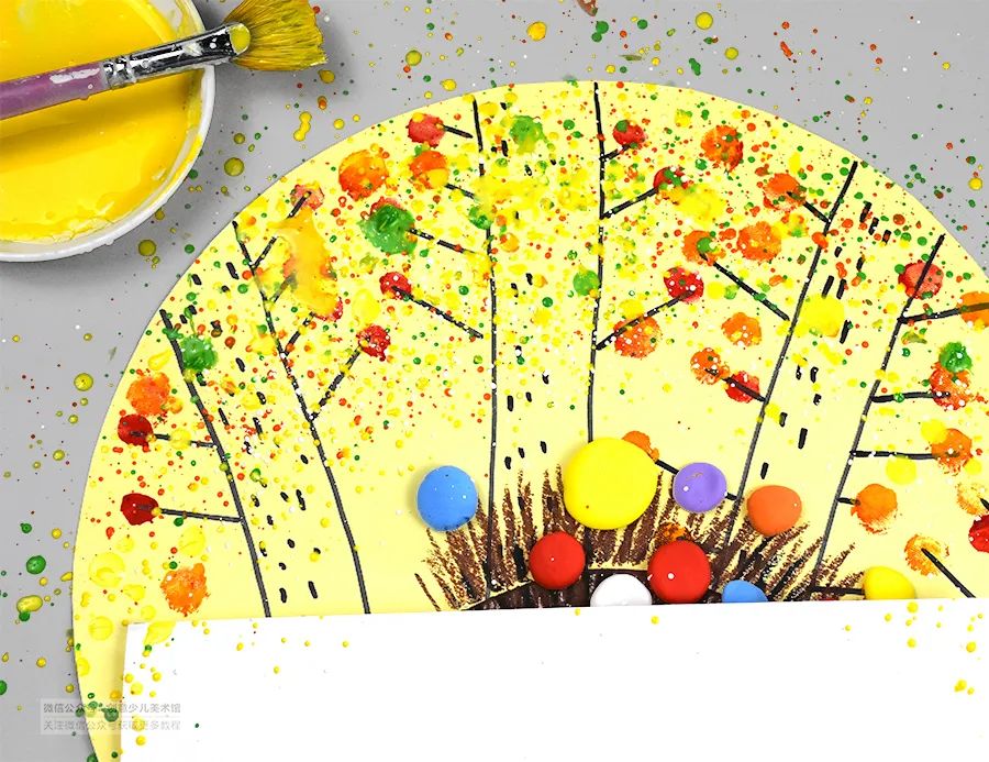 儿童画教程|幼儿秋季艺术启蒙课程《小刺猬搬果果》