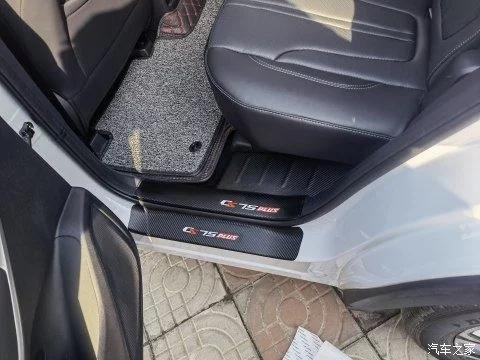 长安cs75plus1.5t豪华型真实油耗,长安cs75plus和瑞虎8plus哪个好