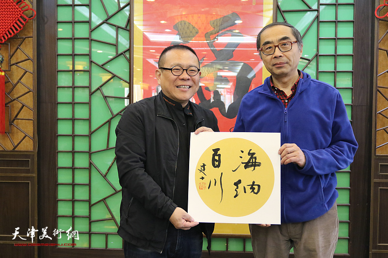 巨龙画院新春团拜活动在江泽福轩大饭店举行