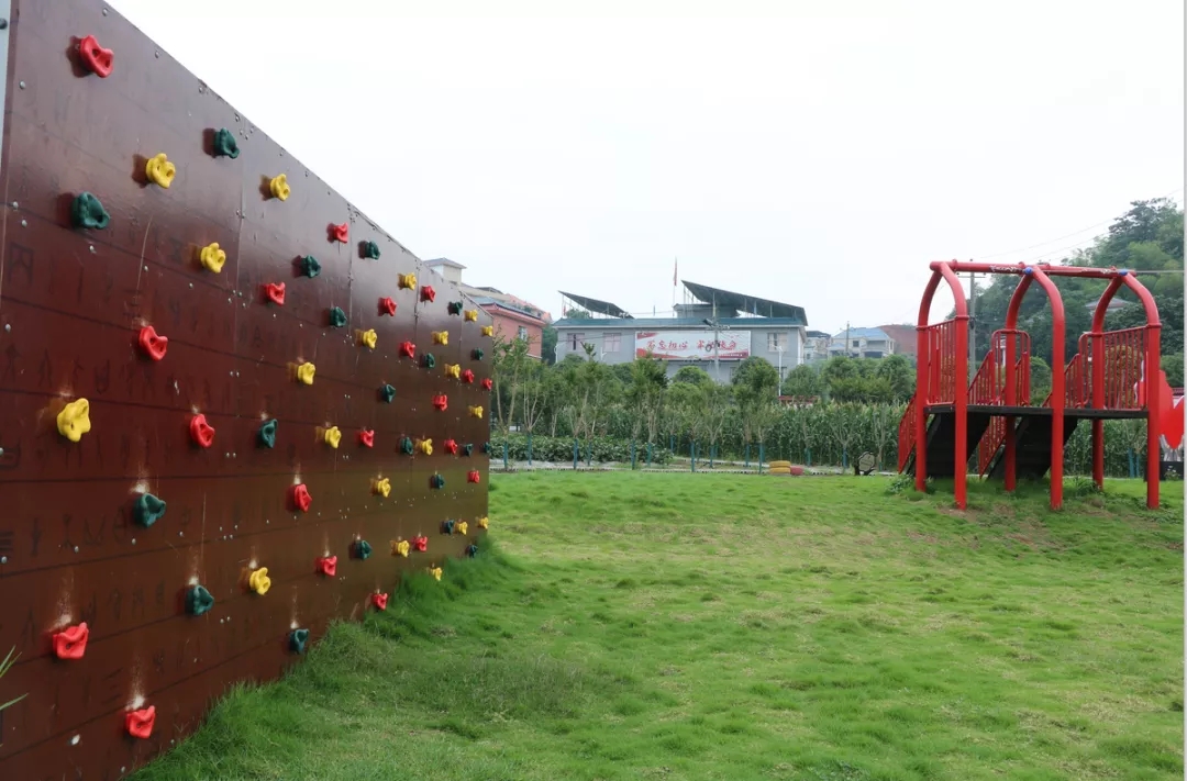 新建足球场现状,最新足球场建设规划图