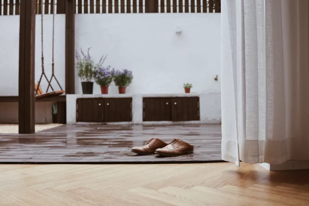 买老破小上海学区房,上海最老旧学区房