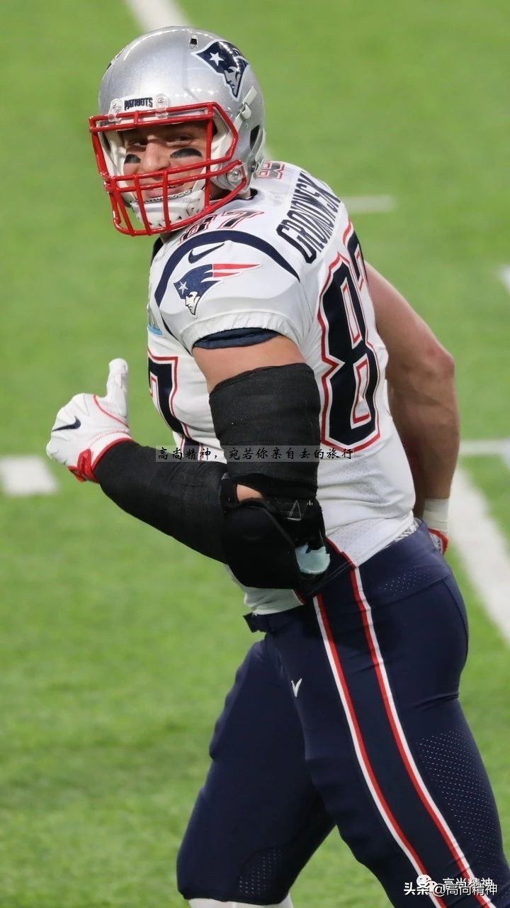 格隆退役,第五十一届超级碗大格隆