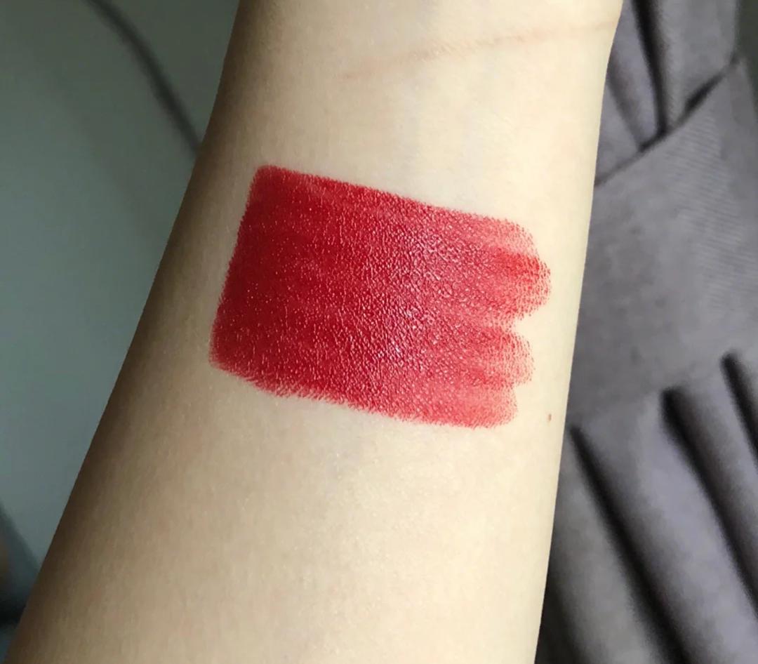 平价口红推荐10元贫民窟,来自贫民窟女孩的口红