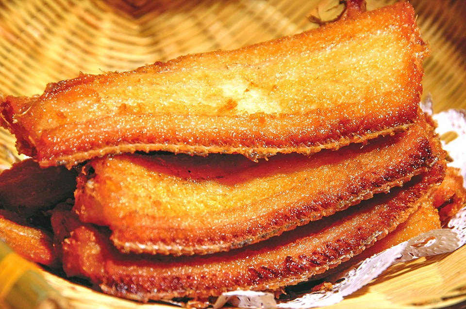 怎样炸带鱼不粘锅又简单又好吃,炸带鱼不粘锅的方法和技巧视频