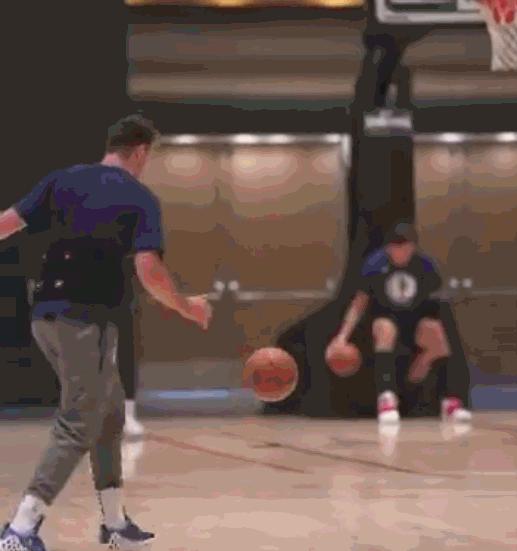 东契奇变向跳投,东契奇投篮慢动作集锦