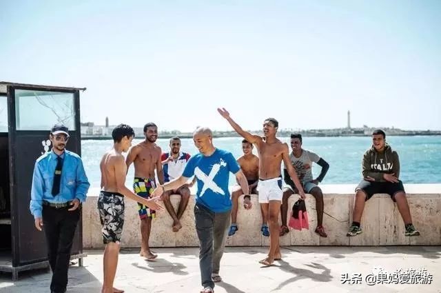 三个95后开五菱车,95后开着面包车环游世界