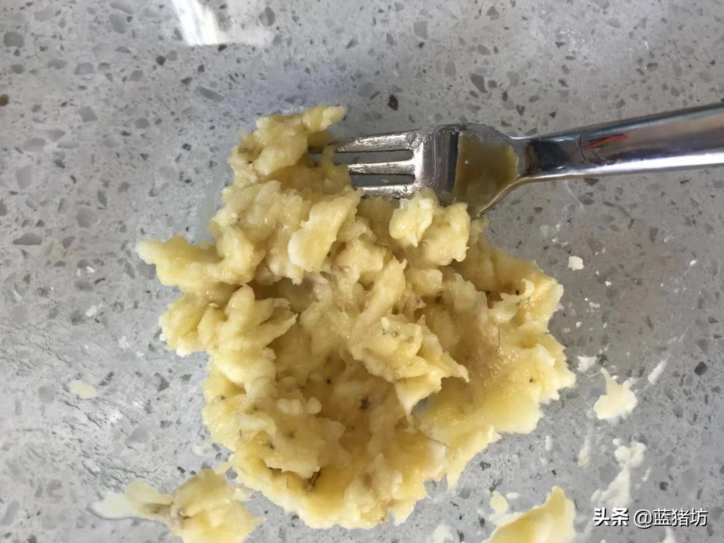 宝宝便秘可以吃香蕉辅食吗,便秘宝宝吃香蕉管用不