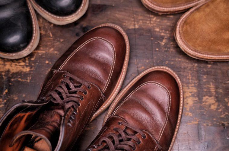 皮鞋松了有什么办法解决,皮鞋一只松一只紧是怎么回事