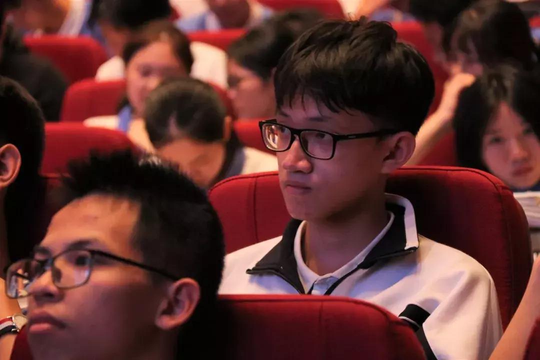 鎺㈢储绉戝濂ョ涓栫晫,鍗庡ぇ鍩哄洜绉戞櫘娲诲姩