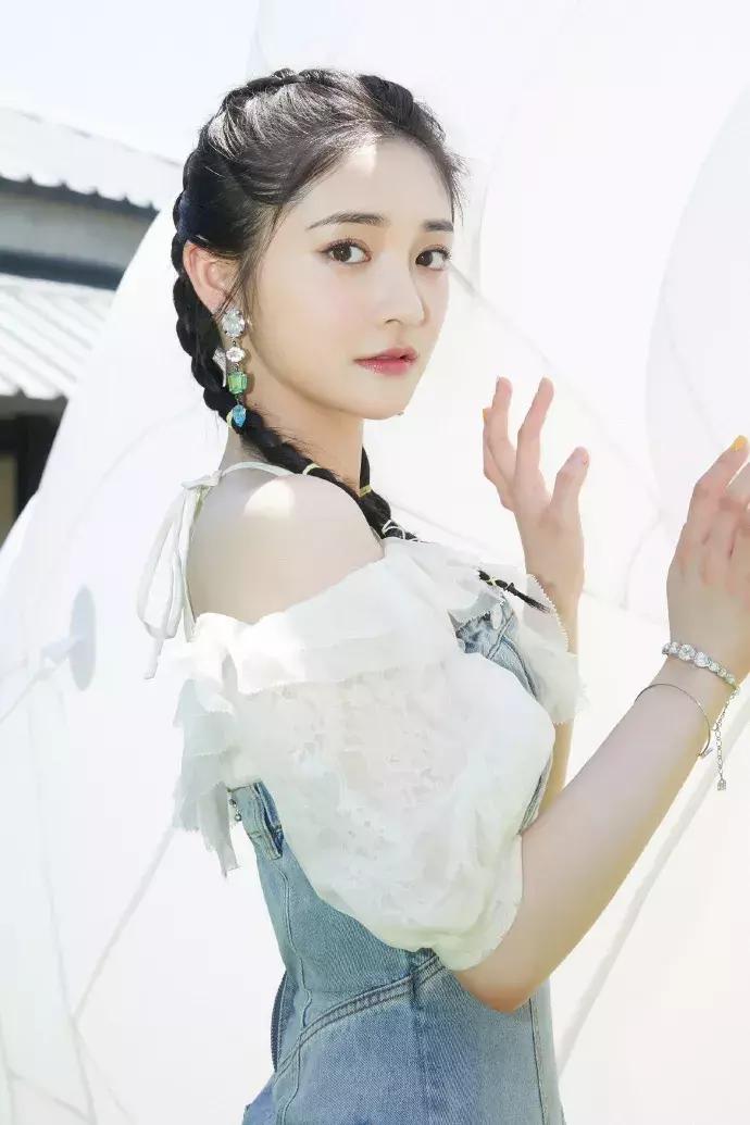 周洁琼解散韩团视频,周洁琼的团怎么解散了