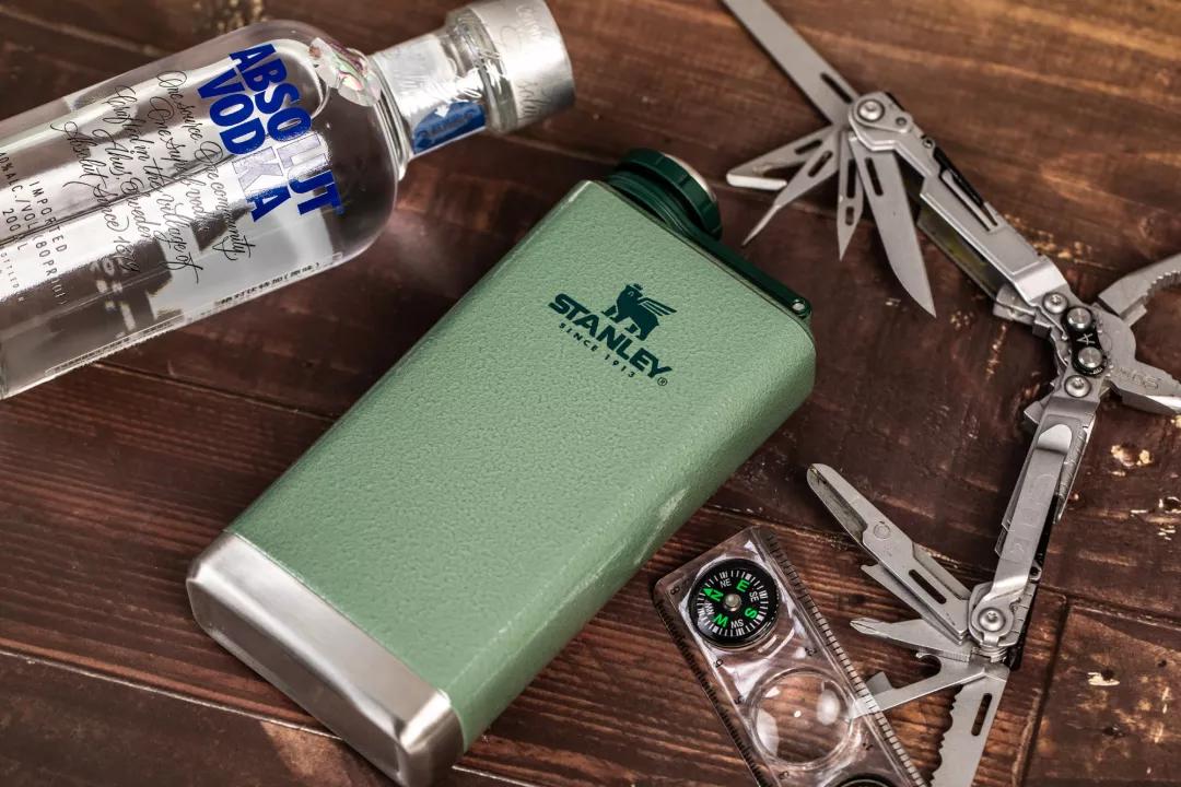 男人不管多大年纪，最易被这3样东西“诱惑”！我承认抵挡不住