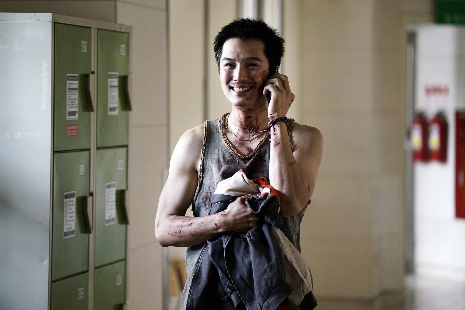 邱泽身价多少亿,邱泽资料及照片