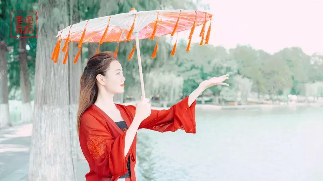 为什么越来越多人喜欢古典舞,古典舞的魅力你们感受到了吗