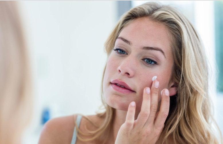 妆前乳和隔离的区别在哪里,隔离和妆前乳哪个会更好一些呢