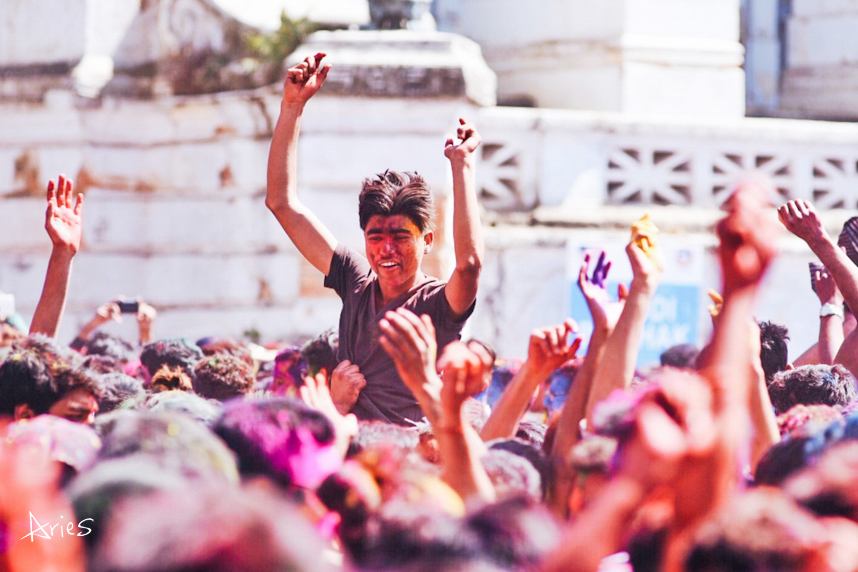 史上最疯狂的色彩盛宴洒红节即将到来！