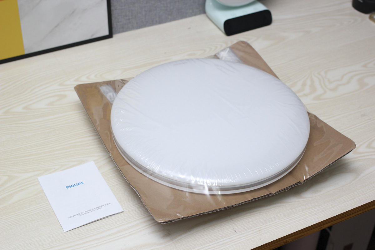 飞利浦智睿吸顶灯效果,飞利浦智睿吸顶灯支持凌动开关吗