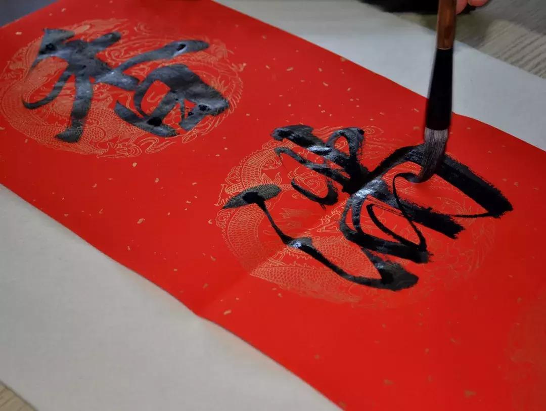 过年写春联掌握的技巧,为什么手写春联有年味