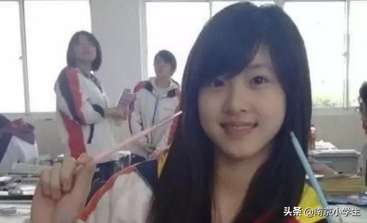 骄傲!游府西街小学又诞生了一个世界冠军