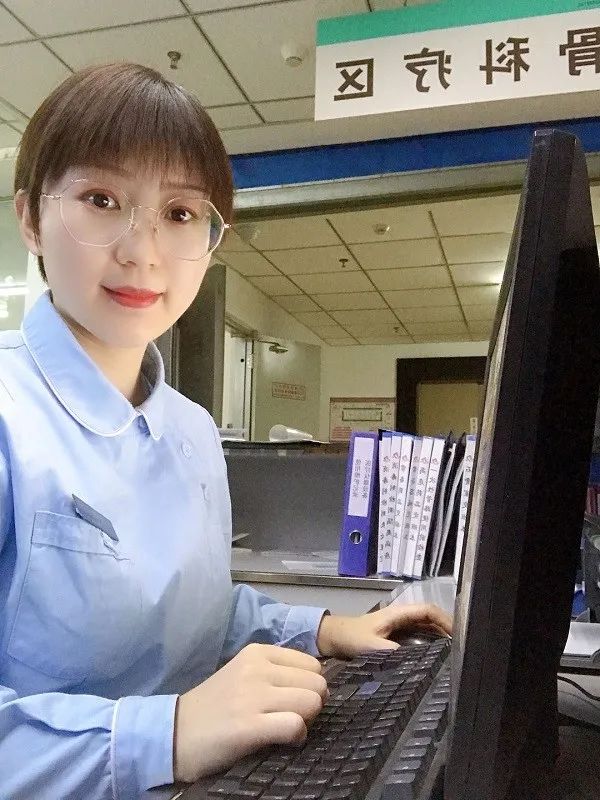 美丽迎春花开了,迎春花盛开的绝美春日盛景