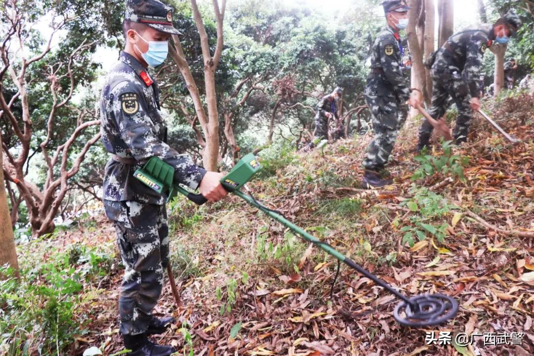 胆子小的，劝你轻易别当*警武**工兵...