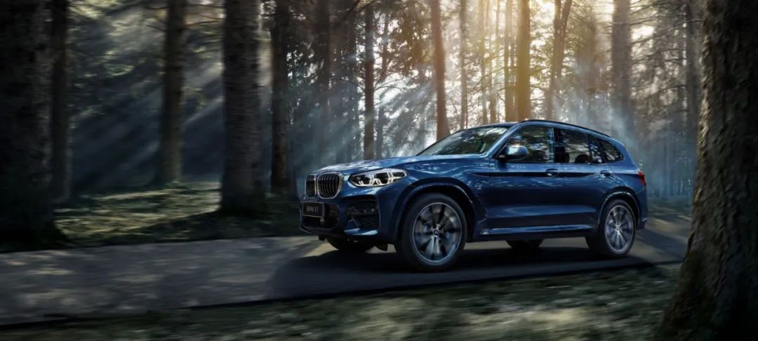 宝马爆款2022新款高端,宝马重磅