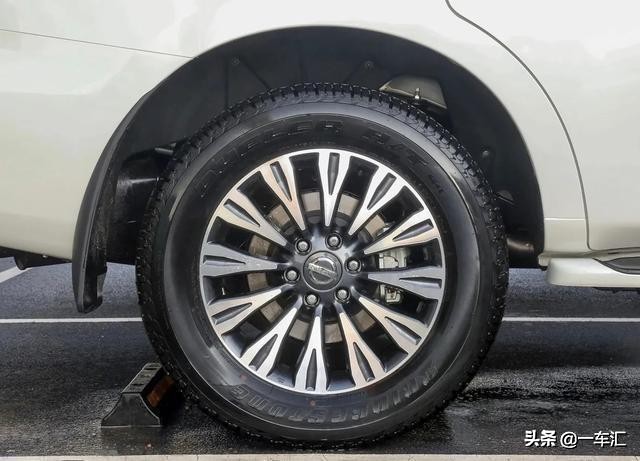 2023款途乐铂金版和旗舰版,19款途乐铂金版试驾评测