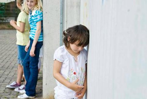 因学生名字太过“浮想联翩”,老师拒绝点名,网友:看完老脸一红