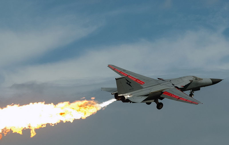 澳大利亚装备F-35A后发现上当:在南半球,几乎无法跨海攻击作战