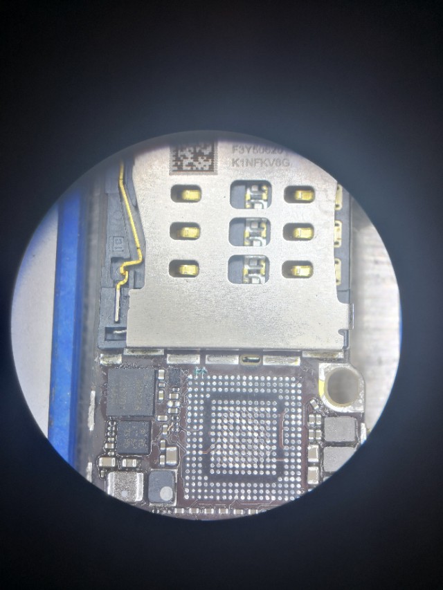 苹果6p重摔维修,苹果6p摔了白苹果重启