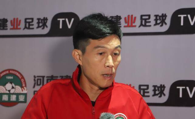 中国国家男子足球队前主教练李铁,李铁国足门将新消息