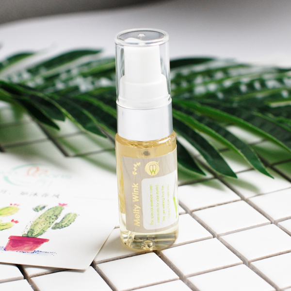 20岁淡化眼部细纹,20岁眼下有细纹怎么办