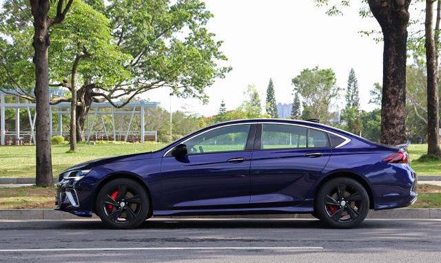 别克君威gs新款大改款,爆改别克君威gs运动版极速是多少