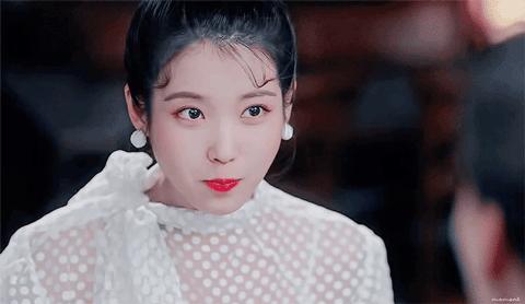 德鲁纳酒店iu紫色礼服片段,iu德鲁纳酒店大结局