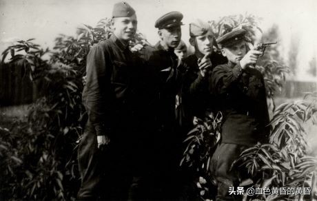 卡拉什尼科夫造ak47步枪纪录片,ak-47之父卡拉什尼科夫超燃剪辑