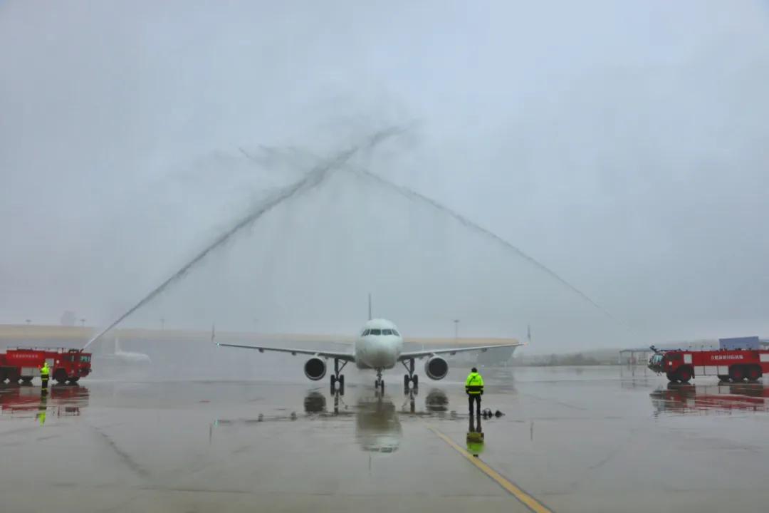 安徽省数百家星级酒店LED同时刷屏,欢迎英雄回家!