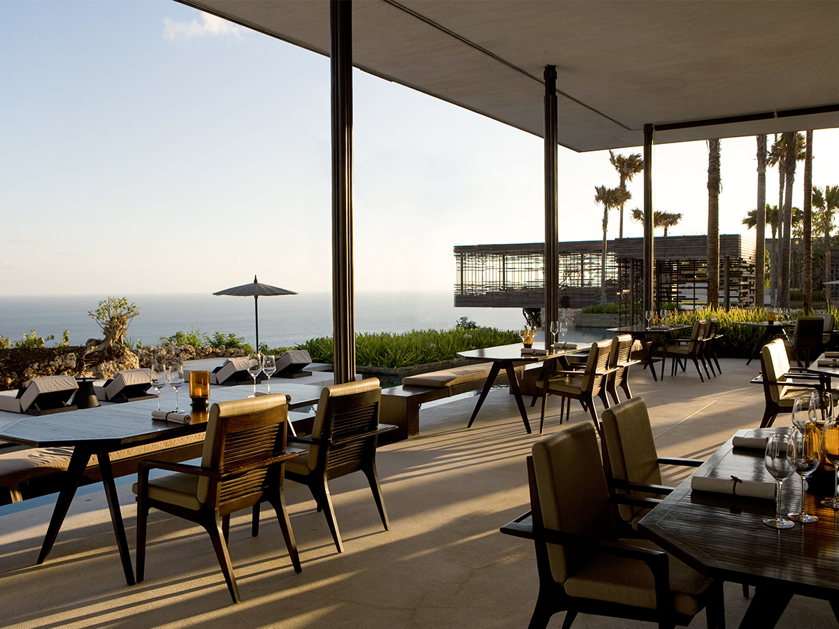 巴厘岛海边泳池度假酒店,巴厘岛海边酒店别墅推荐