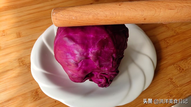 紫甘蓝凉拌要不要焯水,紫甘蓝凉拌需要焯水